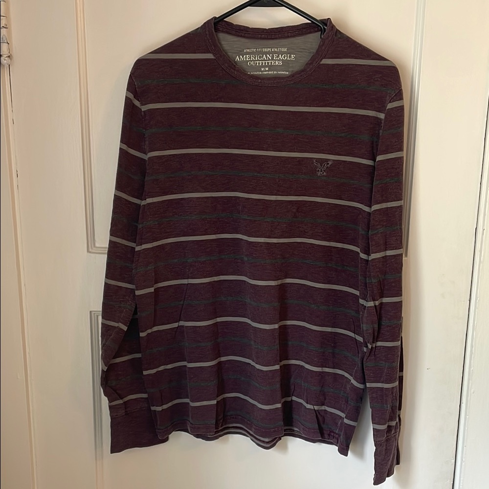 American Eagle Outfitters Men's Burgundy and Gray Striped Long Sleeve Tee